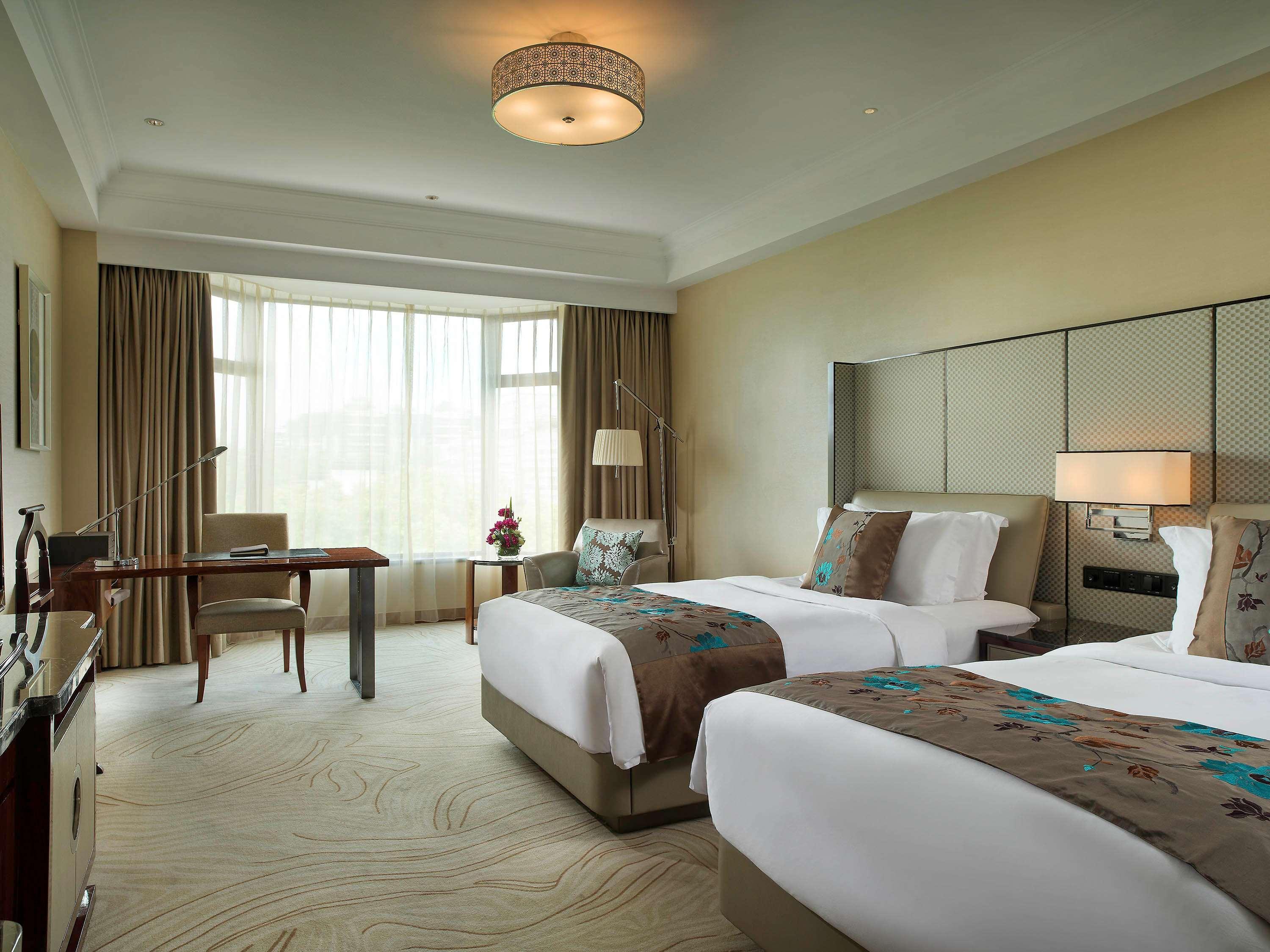 Sofitel Hangzhou Westlake - Few Steps To West Lake, With Panoramic Lake View Terrace Exterior foto