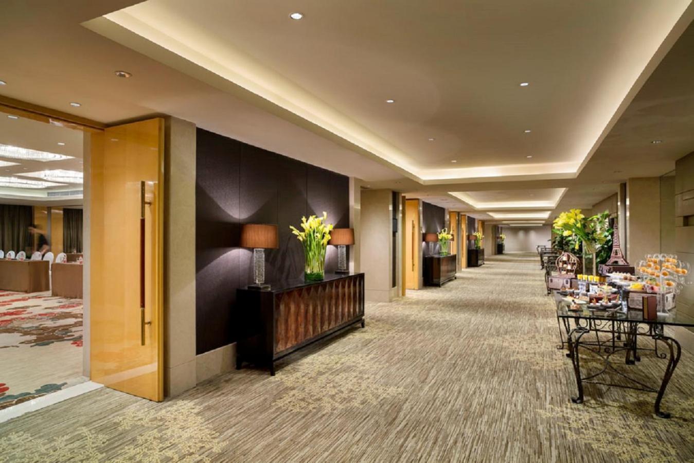 Sofitel Hangzhou Westlake - Few Steps To West Lake, With Panoramic Lake View Terrace Exterior foto