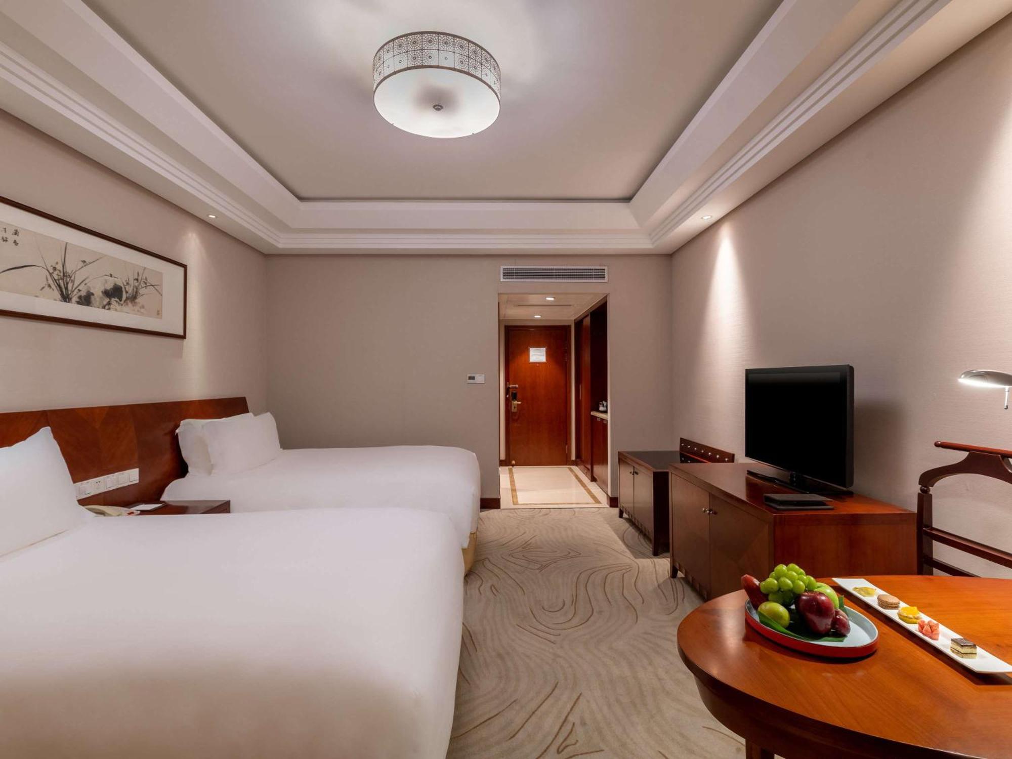 Sofitel Hangzhou Westlake - Few Steps To West Lake, With Panoramic Lake View Terrace Exterior foto