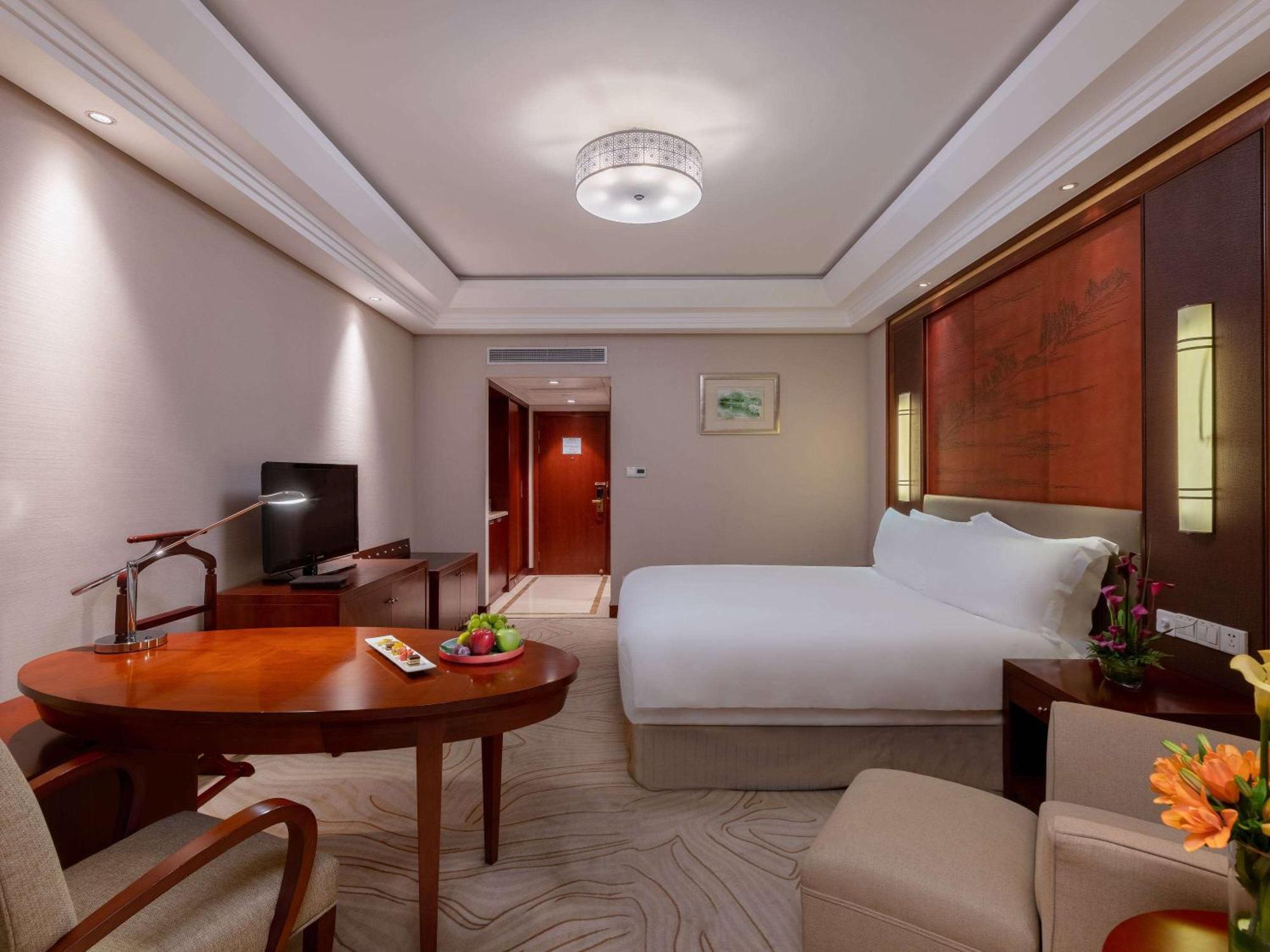 Sofitel Hangzhou Westlake - Few Steps To West Lake, With Panoramic Lake View Terrace Exterior foto